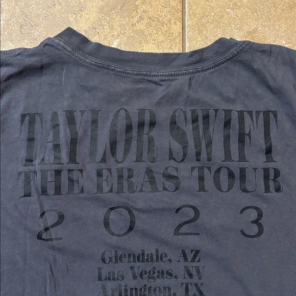 Taylor Swift the eras 2023 tour merchandise short sleeve mineral wash grey LG - Picture 6 of 9